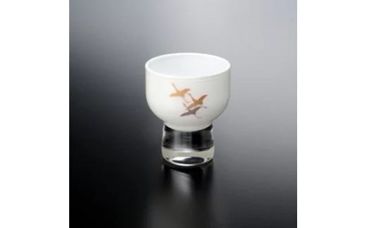 みよし漆器本舗 紀州塗り ぬりもん de Verre 盃 蒔絵 千羽鶴 白 70ml和歌山県海南市6000雑貨・日用品食器・グラス