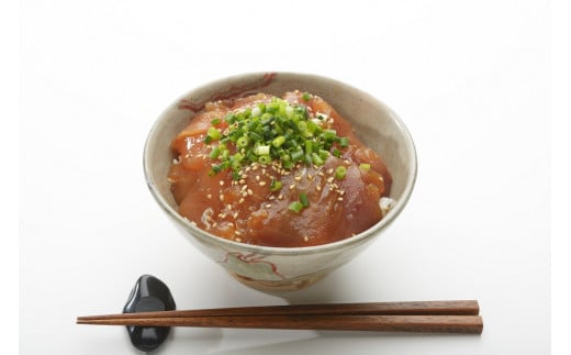 贅沢まぐろ漬け丼6食分(ゴマ風味) ふるさと納税 魚 冷凍 加工品 惣菜 おすすめ おいしい 刺身 おせち セット 産地直送 国産 三重県 海鮮 漬け 真空パック 小分け 惣菜 人気 海鮮丼 漬け丼 ご