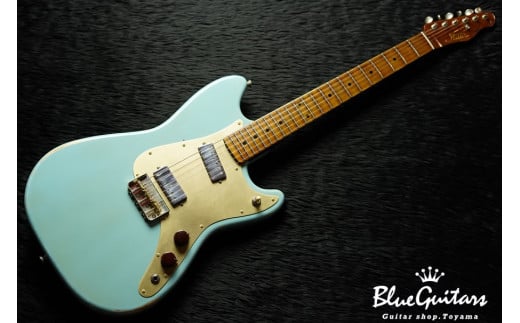 【ギター】stilblu IRIS《Road Runner》富山県富山市1428000衣類・装飾品・工芸品その他 装飾品・工芸品