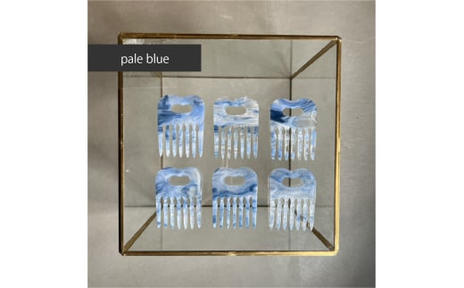 アクリル製 ヘアコーム pale blue(ペールブルー) ヘアアクセサリー eME tayu大阪府河内長野市9000衣類・装飾品・工芸品アクセサリー