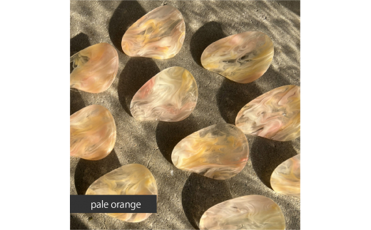 アクリル製 ヘアクリップ ヘアアクセサリー pale orange(ペールオレンジ) eME peta大阪府河内長野市7000衣類・装飾品・工芸品アクセサリー