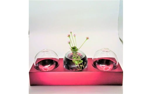 アルミ一輪挿し(三連)レッド おしゃれ お花 フラワーベース 花瓶 シンプル 4色展開大阪府河内長野市70000衣類・装飾品・工芸品その他 装飾品・工芸品