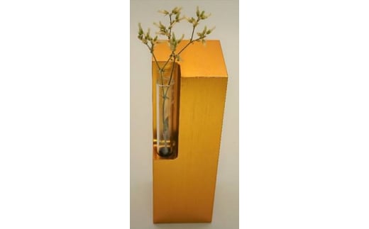 アルミ一輪挿し(カド)大 オレンジ 4色展開大阪府河内長野市30000衣類・装飾品・工芸品その他 装飾品・工芸品