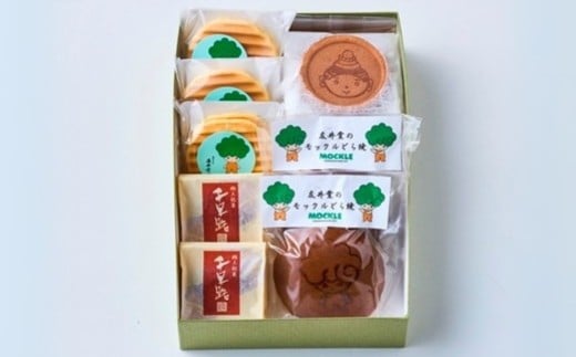 奥河内 和の恵み詰合せ 友井堂 和菓子詰め合わせCセット8個入 どら焼き どらやき 煎餅 せんべい お煎餅 最中 もなか  商品番号: 15015-40000879 母の日 父の日 誕生日 敬老の日 ギフト 贈答 お中