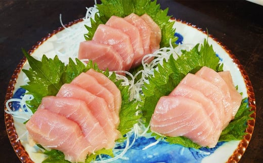長崎近海産カジキマグロ 冷蔵 約1kg / 魚 海産物 魚介 鮮魚 海鮮 カジキ まぐろ 鮪 刺身 大将農園 長崎県 長崎市 【2025年9月下旬〜12月下旬迄発送予定】長崎県長崎市18000魚介・海産物鮮魚