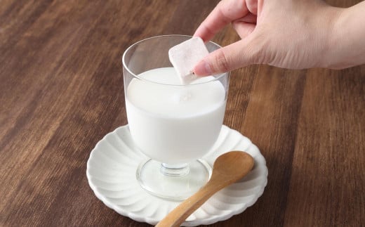 【全12回定期便】フリーズドライ 生甘酒 1箱 全6種 (各20g 1袋) 詰め合わせ セット / 合計72袋 甘酒 三色米甘酒 抹茶甘酒 生姜甘酒 いちご甘酒 コーヒー甘酒 長崎県 長崎市長崎県長崎市163000鍋