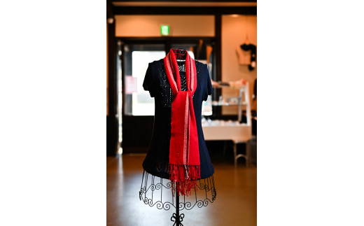 トム・ソーヤ アルパカライン(レッド) FC030131新潟県燕市30000衣類・装飾品・工芸品その他 装飾品・工芸品