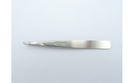 ストレート毛抜き先斜め FC011028新潟県燕市11000雑貨・日用品化粧水・乳液・美容品