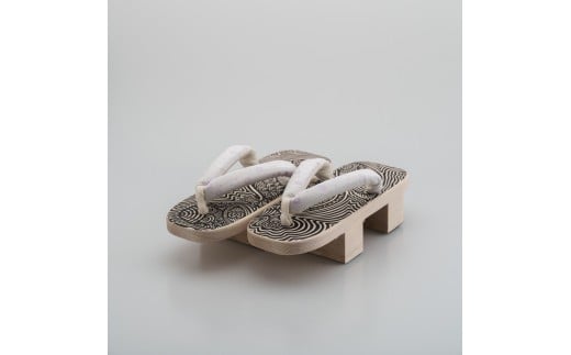 ハザコ下駄 下駄 AIR HAZAKO レディース サイズ 選べる ゲタ おしゃれ ヒノキ Woman Mサイズ(22.5cm~24.5cm)岐阜県郡上市66000衣類・装飾品・工芸品靴・履物