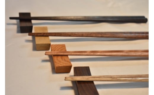 4種の木の箸&箸置きセット茨城県鉾田市34000衣類・装飾品・工芸品その他 装飾品・工芸品