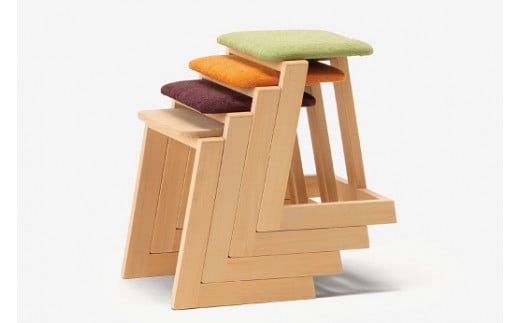 ハンの木の家具 スタッキングスツール(布座)オレンジ北海道東川町180000衣類・装飾品・工芸品その他 装飾品・工芸品