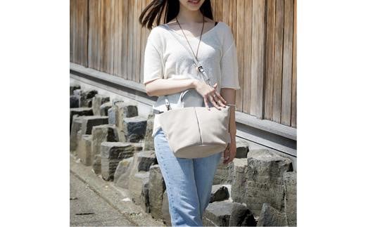 豊岡鞄 TUTUMU スエード Marche petit(S3601)サンド兵庫県豊岡市86000衣類・装飾品・工芸品鞄・バッグ