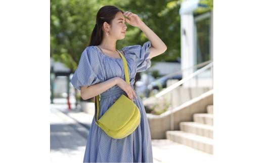 豊岡鞄 TUTUMU スエード FLAP MINI(S4001)ライム兵庫県豊岡市88000衣類・装飾品・工芸品鞄・バッグ