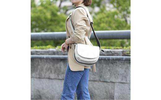 豊岡鞄 TUTUMU Flap Mini(S4000)キナリ兵庫県豊岡市74000衣類・装飾品・工芸品鞄・バッグ