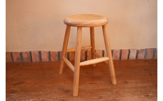 【B07-4】マルスツール(ナラ材)北海道士幌町130000衣類・装飾品・工芸品その他 装飾品・工芸品