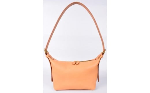 【minca】】栃木レザーのショルダーバッグ02M 斜めがけ コンパクトサイズ/Shoulder bag 02M/タン(生成) 533【かばん ファッション 人気 おすすめ 】栃木県栃木市127000衣類・装飾品・工芸品鞄・バ