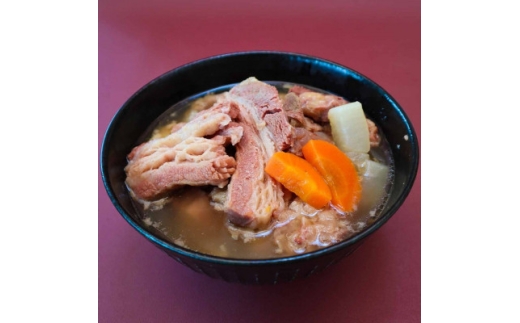<沖縄の郷土料理>地元で愛される呉屋ストアーの牛汁 4人前(1人前450g)【1678737】沖縄県西原町11000鍋セット・総菜・加工食品その他 鍋セット・総菜・加工食品