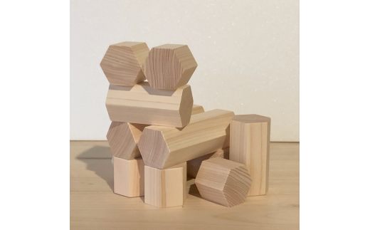 A-34 木育玩具 Honey Block(ハニーブロック)岐阜県川辺町15000雑貨・日用品おもちゃ・ぬいぐるみ