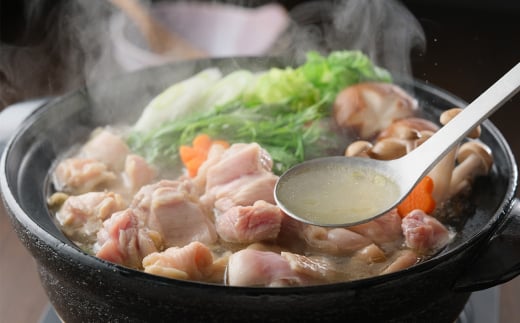 No.1065 朝引き鶏の水炊きset2〜3人前/鍋 スープ 鍋セット 鶏肉 モモ肉広島県府中市10000肉鶏肉