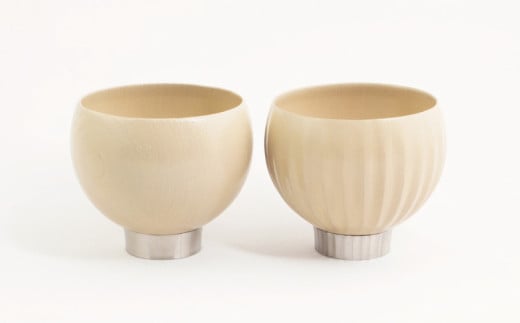 手作り 漆器 × 金属 sukuf ivory ペア 湯呑 ぐいのみ 小鉢 天然木 本漆  伝統工芸 ぐい呑み ぐい飲み 酒器京都府76000雑貨・日用品食器・グラス