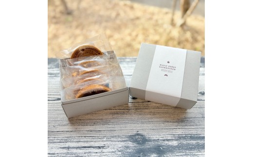 A-65[vVbvo[N[wi20jXZ˒13000َqEXC[cĂَq