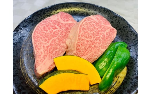 【A5A4等級】博多和牛ヒレステーキ(シャトーブリアン)300g(2枚入) 川崎町福岡県川崎町30000肉牛肉