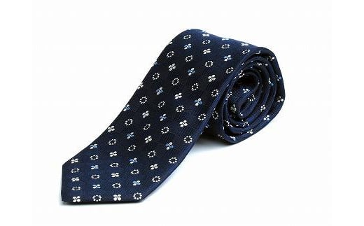 シルク100%で胸元を際立出せる 小花柄ネクタイ「かえり咲き」| ネクタイ シルク 花柄 ビジネス フォーマル 高級 おしゃれ  東京 八王子東京都八王子市32000衣類・装飾品・工芸品その他 装