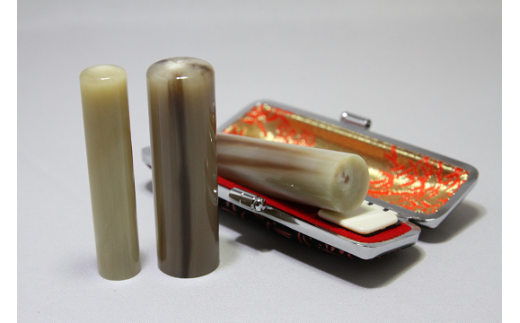 E449天然オランダ水牛印鑑 3本セット(12.0mm×60.0mm・13.5mm×60.0mm・16.5mm×60.0mm)牛モミケース・別珍ケース付き山梨県富士川町109000雑貨・日用品文房具