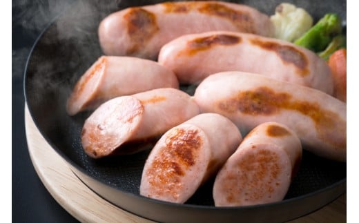 極太でチーズ入り!細引きフランクフルトソーセージ1.8kg_0099N大分県国東市12000肉加工肉(ハム・ソーセージ等)