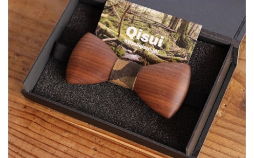 25-5_【一点物:ハンドメイド】オリジナル木製蝶ネクタイ(ウォールナット) | パーティ イベント 入園式 卒園式 蝶ネクタイ ネクタイ メンズ 日本製 木製 新郎 蝶タイ お色直し 披露宴 お