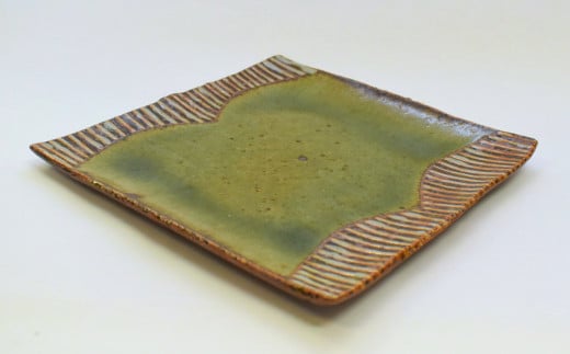 釉彩角皿 ライン模様 和食器 お皿 陶芸品《受注制作》千葉県白井市22000雑貨・日用品食器・グラス
