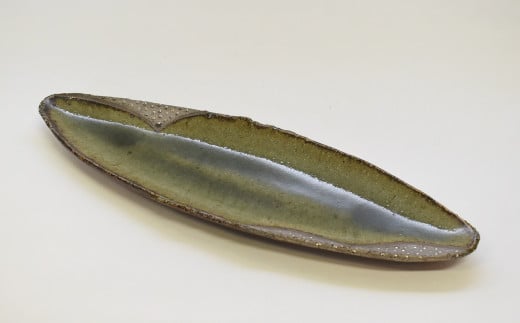 銀彩オーバル皿 和食器 長皿 平皿 陶芸品《受注制作》千葉県白井市22000雑貨・日用品食器・グラス