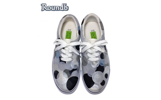 手描きスニーカー「Roundb」25.0cm モノクロ ドット 水玉柄【受注制作】千葉県白井市35000衣類・装飾品・工芸品靴・履物