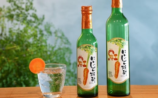 にんじん焼酎 紅 300ml×1本 へきなん美人使用 焼酎 酒 アルコール 人参 ニンジン ロック 水割り ソーダ割り みりん屋 H009-034愛知県碧南市9000酒・アルコール焼酎