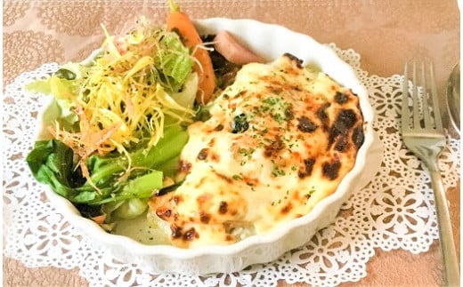 碧南DELIシリーズ お肉惣菜 無添加 チキンドリアソース 4食セット おかず 惣菜 ドリア 奥三河どり ほうれん草 たまねぎ ホワイトソース モッツアレラ チーズ 簡単 H080-038愛知県碧南市13000鍋