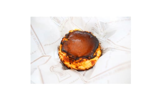 <La Maison du R>バスクチーズケーキ【1604046】愛知県岡崎市15000菓子・スイーツケーキ・カステラ