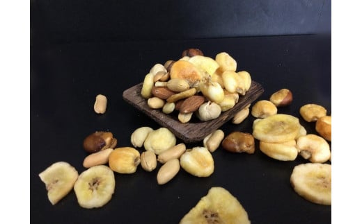 Nuts&バナナチップ Premium愛知県名古屋市15000菓子・スイーツその他 和菓子