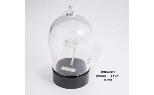 新しい位牌のカタチ「みのりんぐ」 「MINORING」  みのりんぐシルバーとひのき台のSET愛知県名古屋市379000衣類・装飾品・工芸品その他 装飾品・工芸品