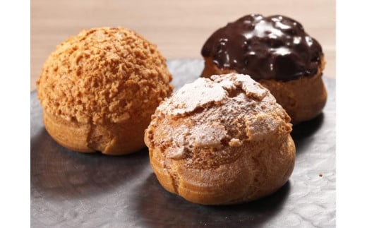クッキーシュークリーム3個とハーフシャンティ3個とショコラシュー2個のセット愛知県名古屋市10000菓子・スイーツその他 洋菓子