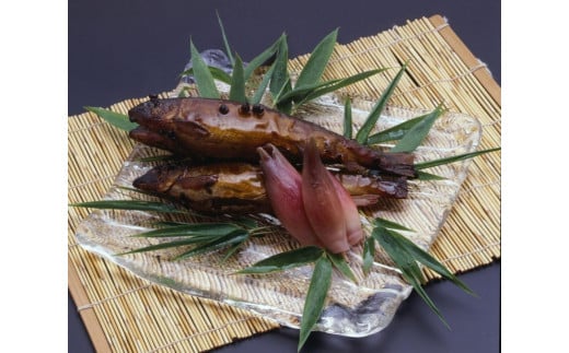 【山ばな平八茶屋】子持ち鮎旨煮京都府京都市26000魚介・海産物鮮魚
