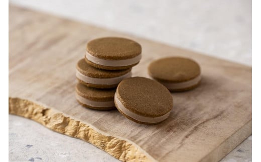 【あら、りんご。】りんごバタークッキー チョコ 5個[ りんご スイーツ お菓子 バタークッキー(フィナンシェ) 林檎 人気 おすすめ お取り寄せ ギフト プレゼント 贈答 バター クッキー 青