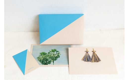 京丹後の絹糸ピアス【カンボジアの女性たちに雇用の機会を!!】 京丹後の絹糸を使ってカンボジアの女性達が作ったピアス アクセサリー 絹 絹糸 サスティナブル 1個 雑貨 手作業 手作り ハ