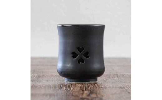 大堀相馬焼 松永窯 SAKURAMUG(ブラック)福島県浪江町13000衣類・装飾品・工芸品その他 装飾品・工芸品