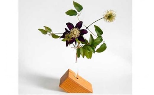 花びいどろ(ガラス一輪挿し)/台座スタンダード福井県越前市18000衣類・装飾品・工芸品その他 装飾品・工芸品