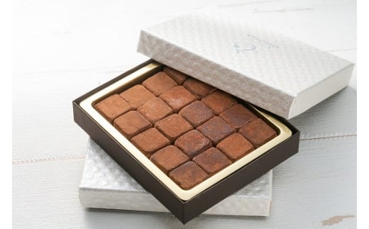 生チョコレート 20コ入り2箱愛知県春日井市23000菓子・スイーツその他 洋菓子