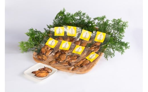 J-53鳥羽産かきのスモーク8袋セット三重県鳥羽市25000鍋セット・総菜・加工食品その他 鍋セット・総菜・加工食品