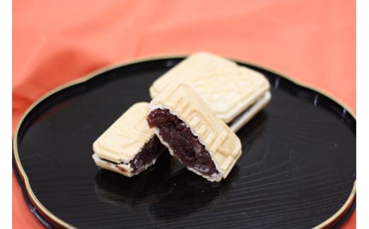 【全国菓子大博覧会名誉総裁賞受賞企業】<保津川あられ本舗>京丹波名産!丹波大納言小豆使用【保津川の最中 15ケ入り】◇京都府亀岡市12000菓子・スイーツその他 和菓子