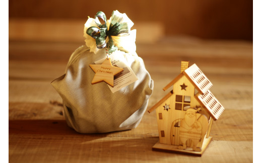 ̓NX}X̂iij[945]Ɍ15000ߗށEiEH|ȋ iEH|i