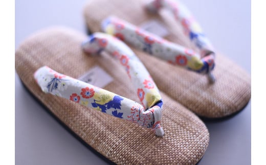 DESIGN SETTA SANGO【NEO JAPONISM  Villi Kukka / -COOH 】【Mサイズ】奈良県三郷町43000衣類・装飾品・工芸品その他 装飾品・工芸品