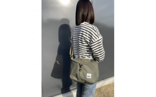 alberton 難燃・防水armyduck生地のmilitaryかわいいショルダー【1532730】奈良県上牧町16000衣類・装飾品・工芸品鞄・バッグ